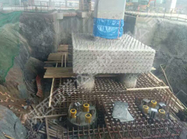 咸阳机场T3航站楼增大截面加固